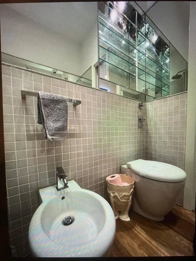 S.Ambrogio/Duomo •Jacuzzi • Luxury •Design Apartment Milan